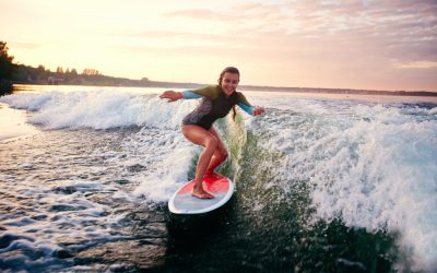 Les meilleurs spots de surf lors d’un voyage en Indonésie
